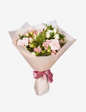 Güzel Çiçeklerin Buketi